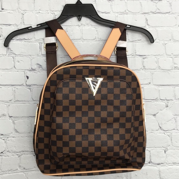 Checkered Backpack - Picture 8 of 9